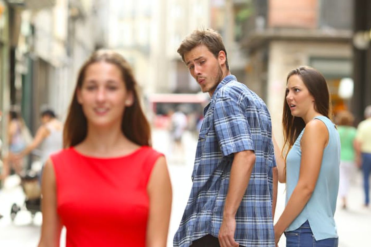 Distracted Boyfriend meme about Nordace