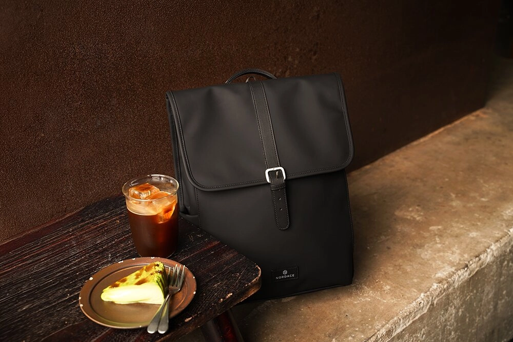 Siena Element Flap Backpack